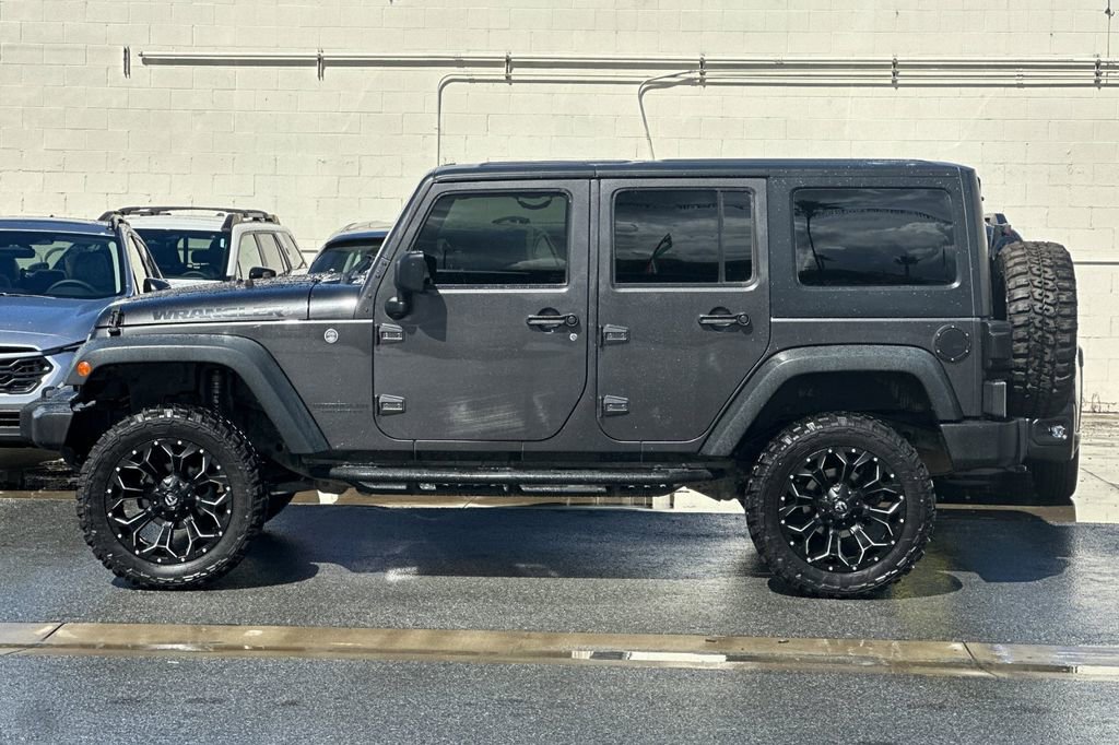 Used 2017 Jeep Wrangler Unlimited Sport AWD/4WD image 7