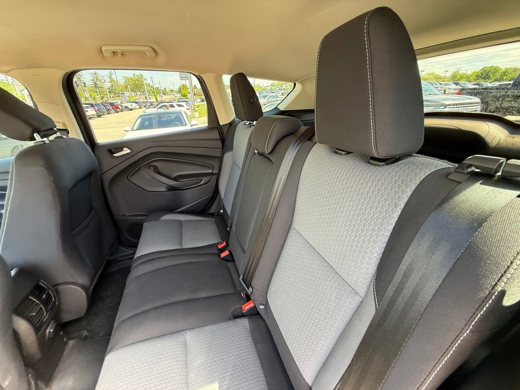 Used 2019 Ford Escape SE image 26
