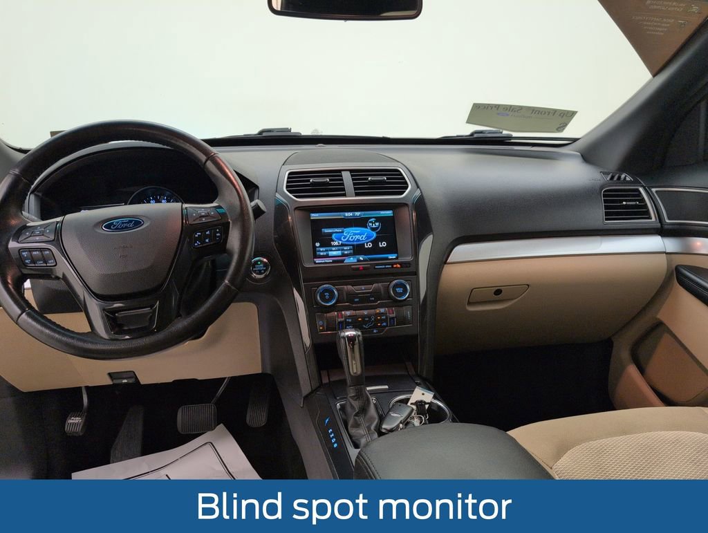 Used 2016 Ford Explorer XLT w/ Equipment Group 201A image 7