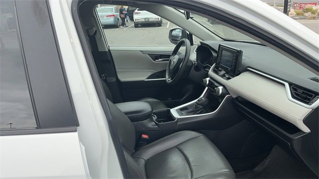 Used 2022 Toyota RAV4 XLE image 39