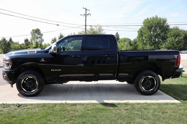 Used 2025 RAM 2500 Laramie image 34