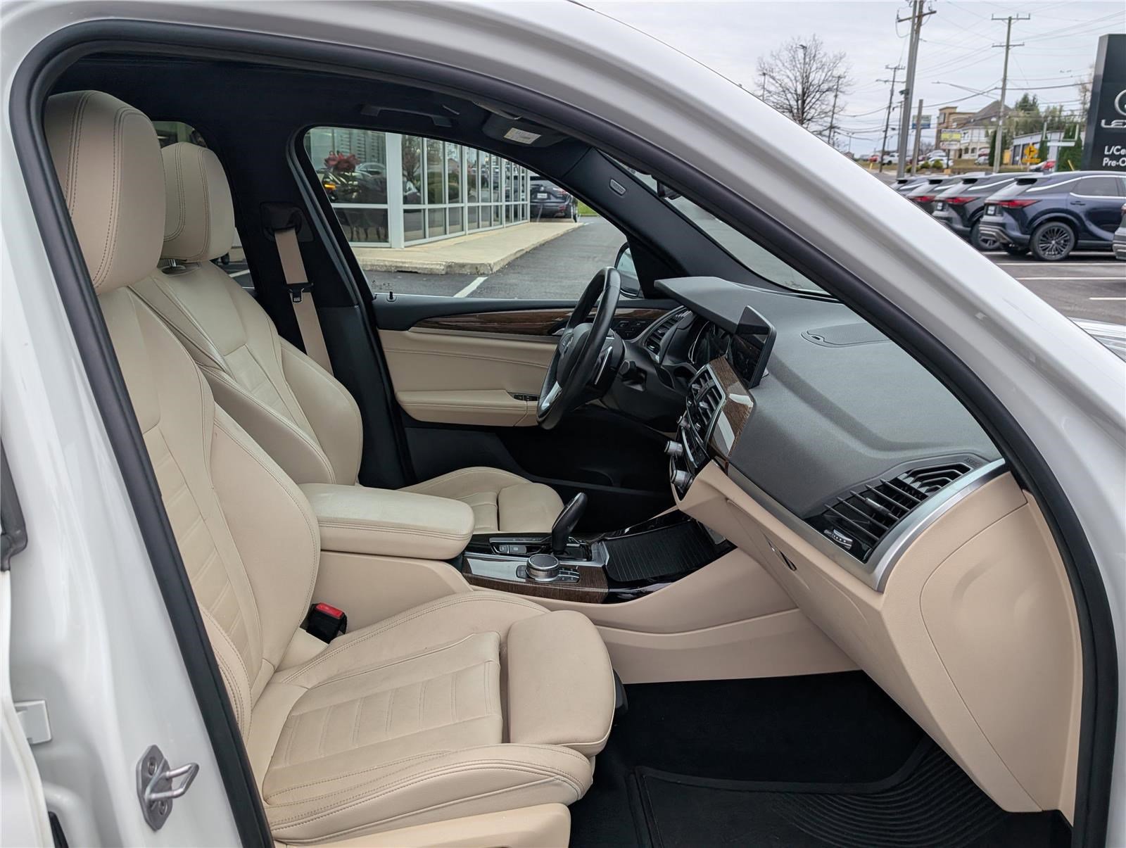 Used 2018 BMW X3 xDrive30i image 10