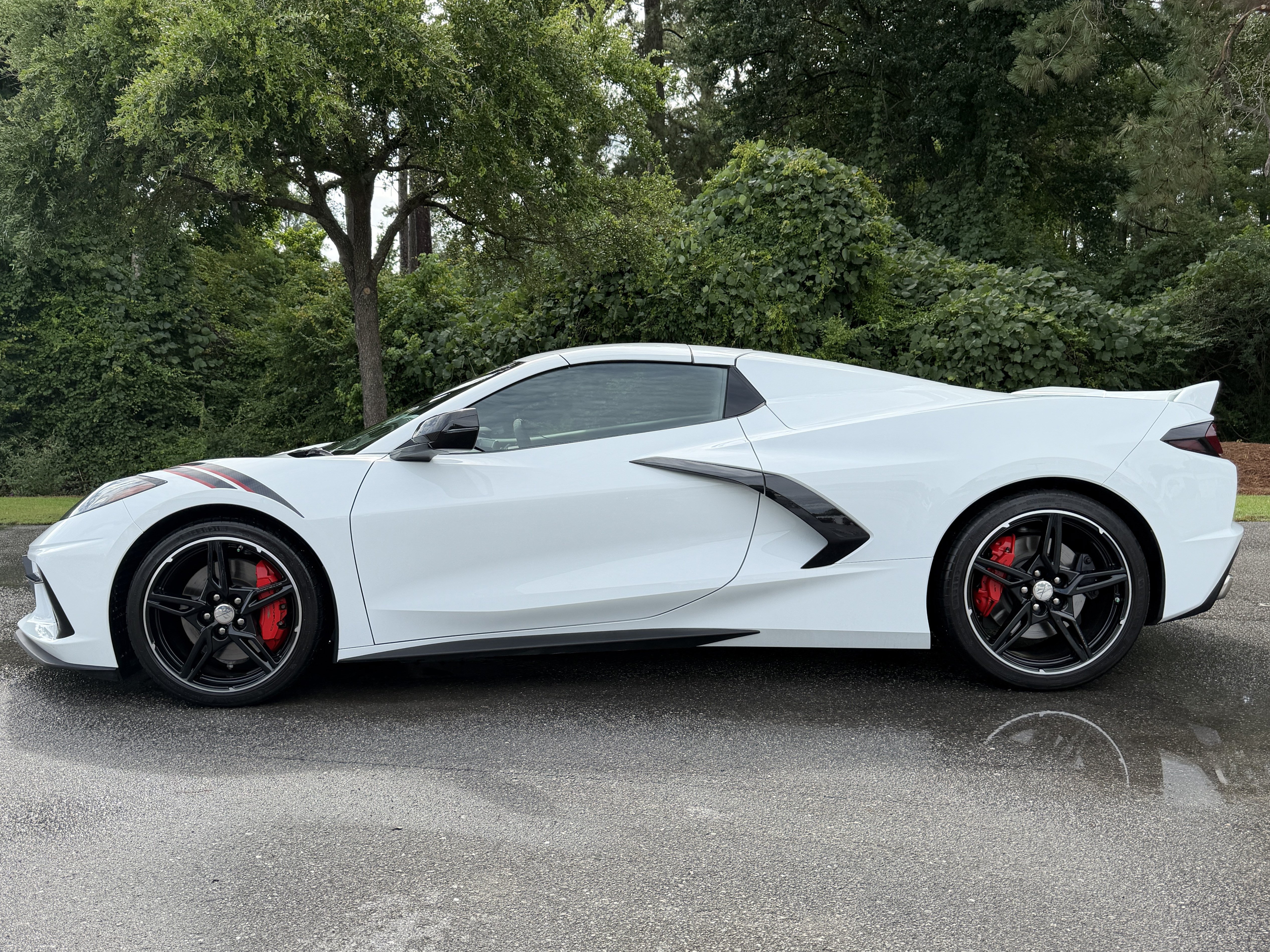 Used 2022 Chevrolet Corvette Stingray Premium Conv w/ Z51 Performance Package RWD image 34