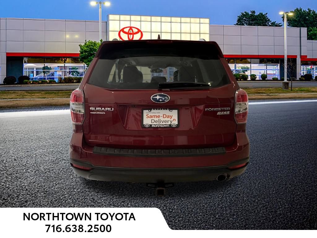 Used 2016 Subaru Forester 2.5i Limited image 13
