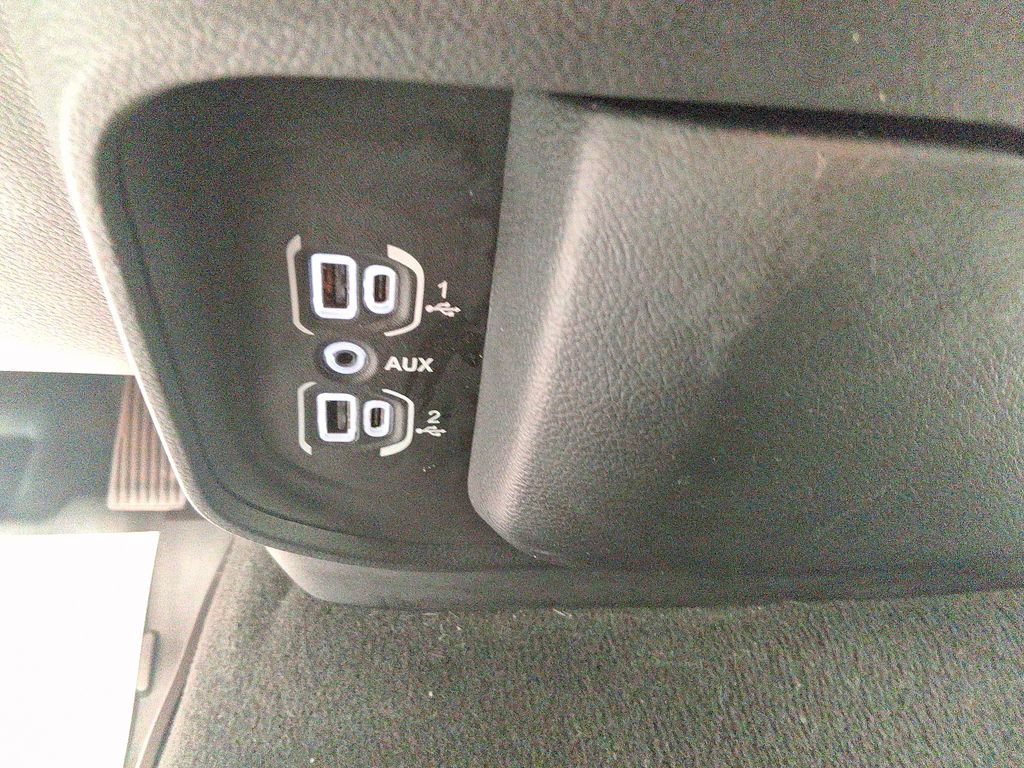 Used 2023 RAM 1500 Big Horn AWD/4WD image 20
