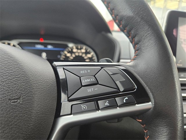 Used 2025 Nissan Altima 2.5 SR image 19