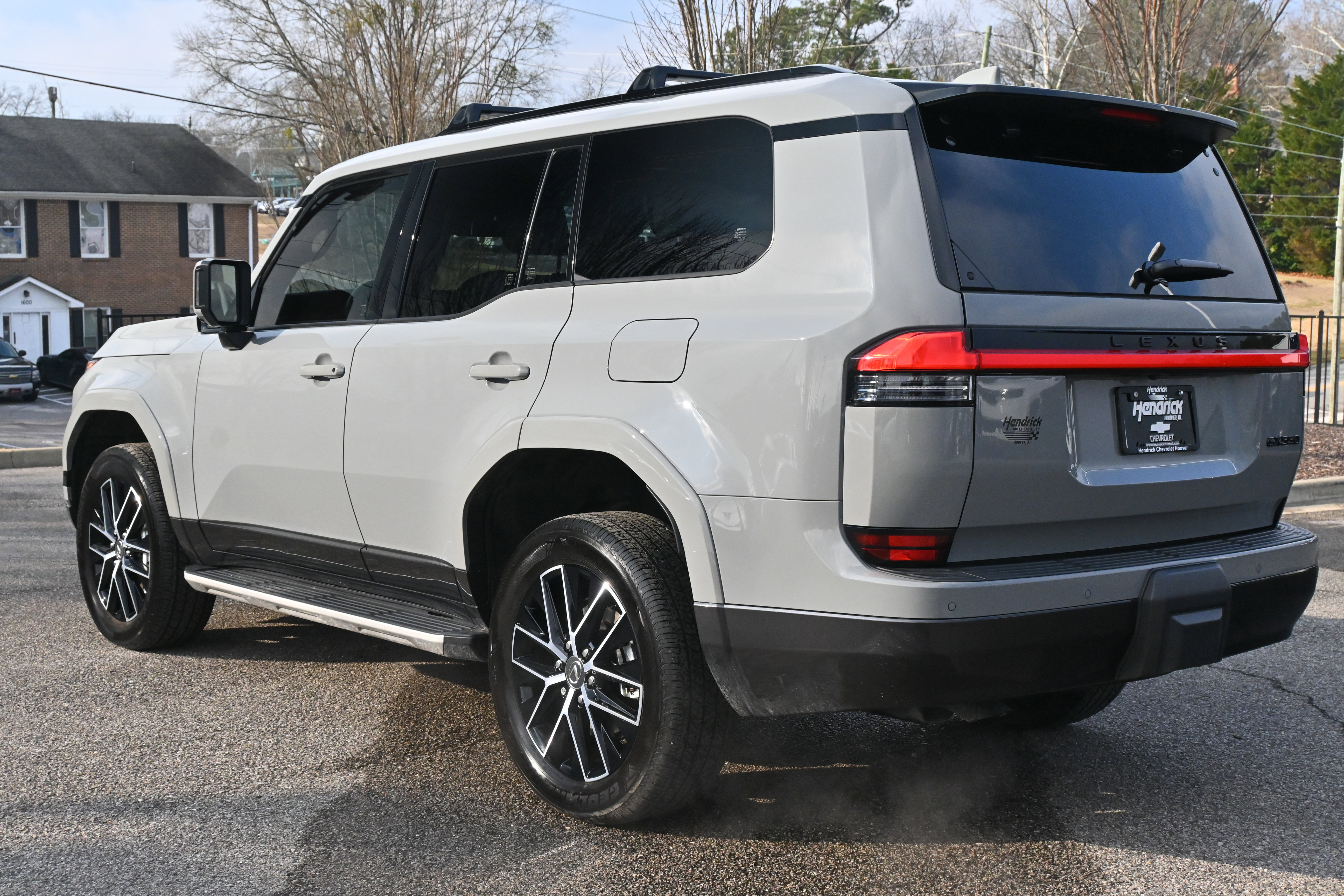 Used 2025 Lexus GX 550 w/ Accessory Package (2T) image 12