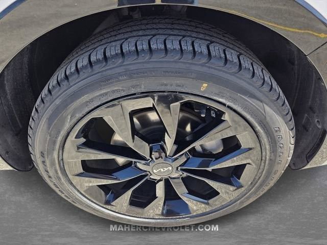 Used 2022 Kia Sorento SX image 9