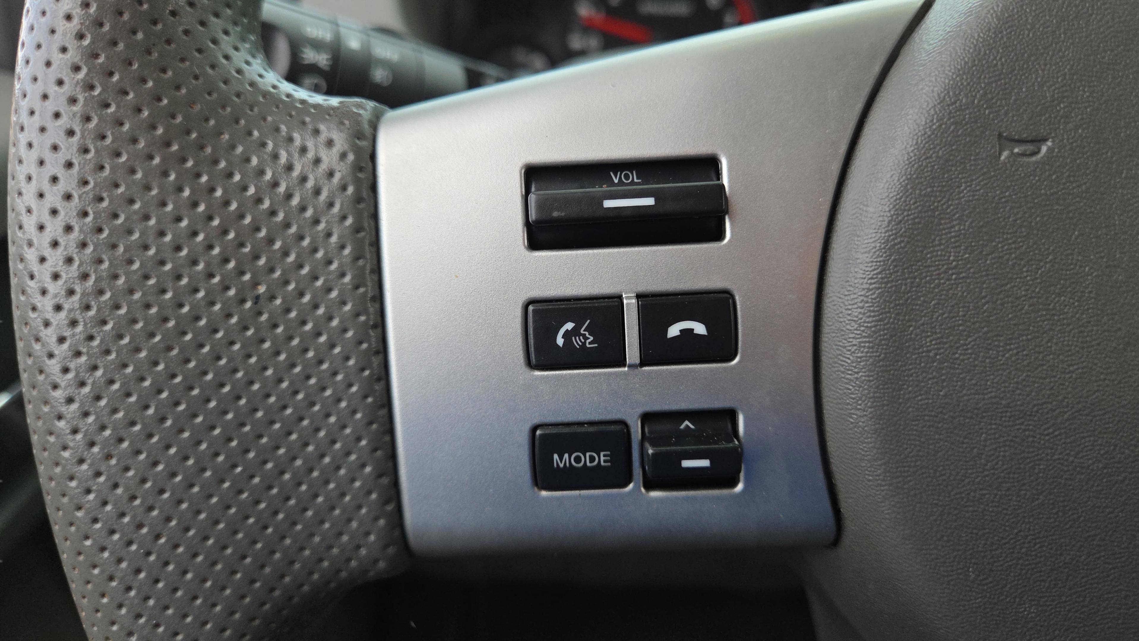 Used 2013 Nissan Frontier SV w/ SV Value Truck Pkg image 22