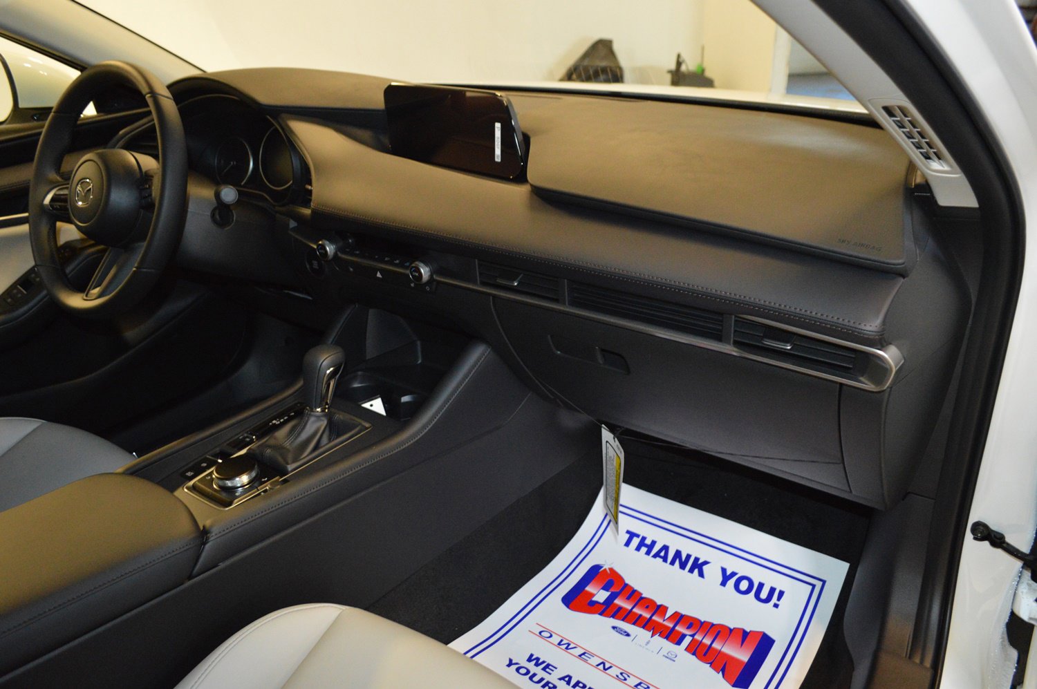 New 2026 MAZDA MAZDA3 2.5 S Sedan w/ Preferred Pkg image 10