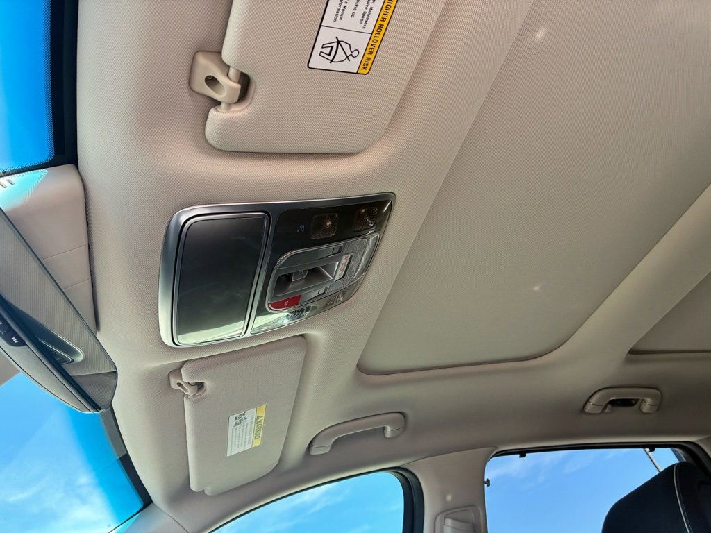 Used 2025 Genesis GV80 3.5T Advanced image 9