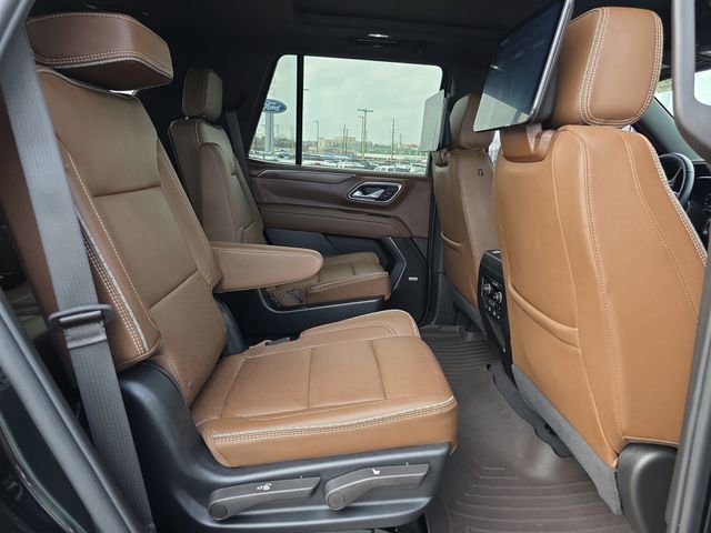 Used 2024 Chevrolet Tahoe High Country image 18