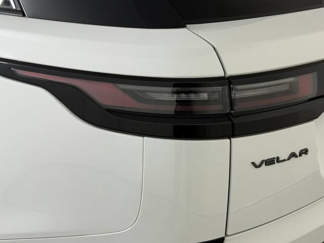 Certified 2026 Land Rover Range Rover Velar Dynamic SE AWD/4WD image 13