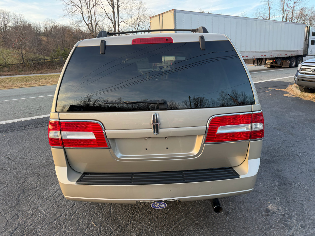 Used 2008 Lincoln Navigator 4WD image 6
