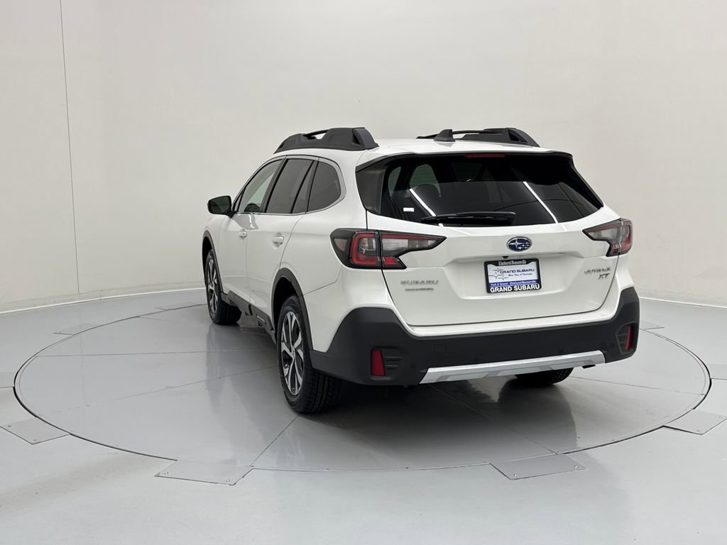 Certified 2022 Subaru Outback Limited XT image 3