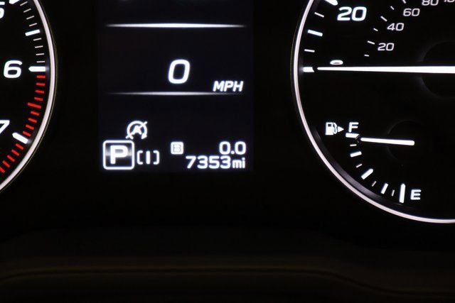 Certified 2025 Subaru Crosstrek 2.5i Limited w/ Crosstrek Mirror Package image 16