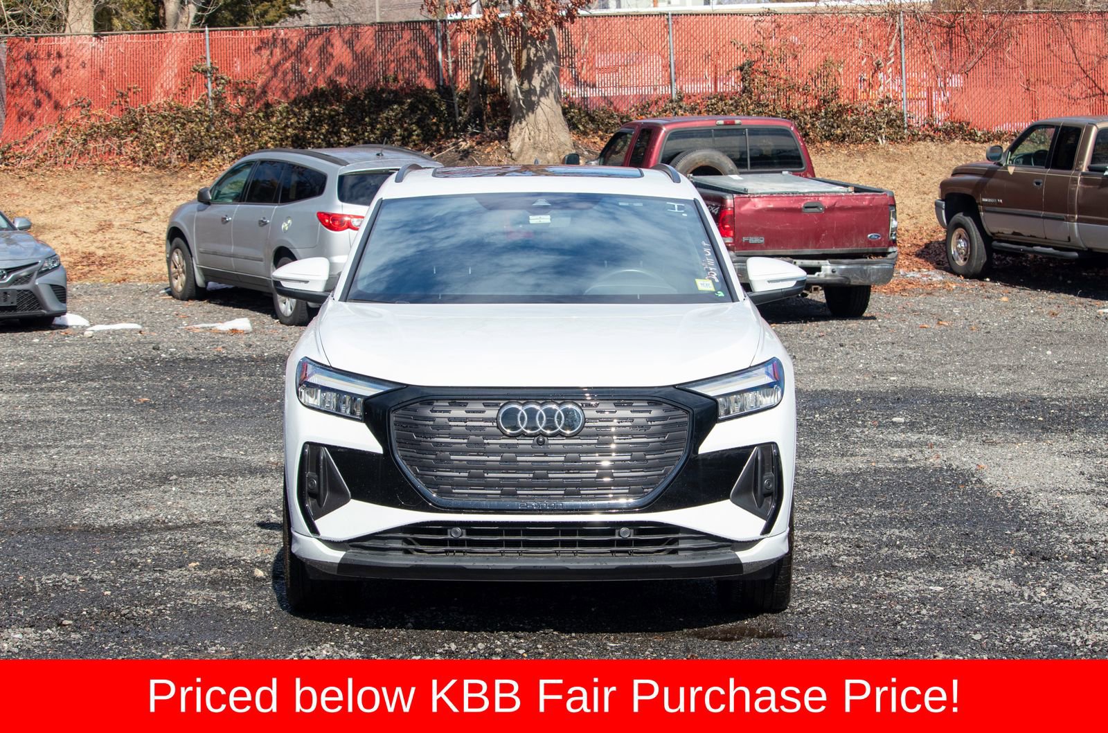 Used 2024 Audi Q4 e-tron Premium AWD/4WD video 2