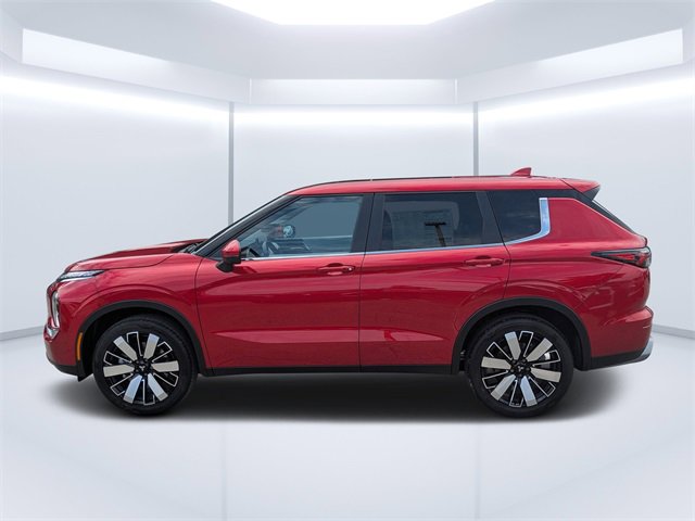 New 2025 Mitsubishi Outlander SE image 6