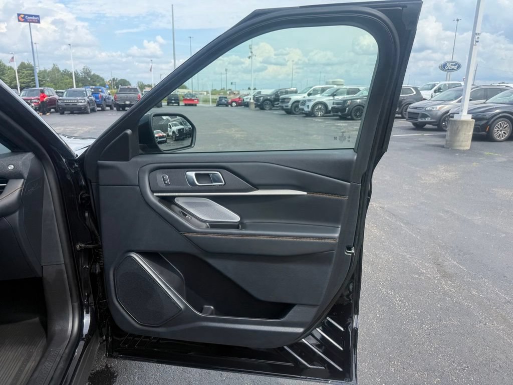 New 2026 Ford Explorer Tremor w/ Tremor Ultimate Package AWD/4WD image 62