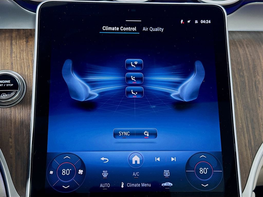 Certified 2025 Mercedes-Benz GLC 300 4MATIC image 16