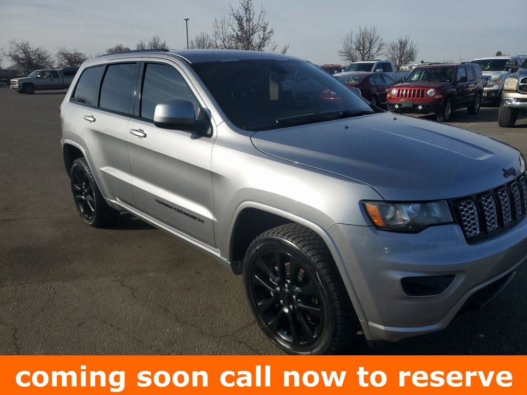 Used 2018 Jeep Grand Cherokee Altitude