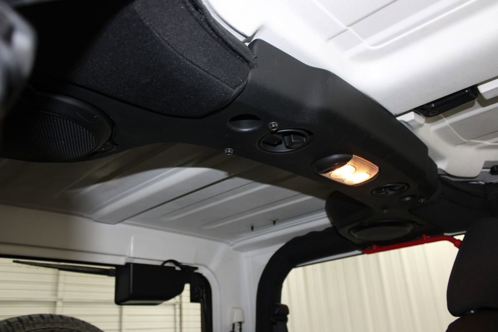 Used 2014 Jeep Wrangler Sport AWD/4WD image 34
