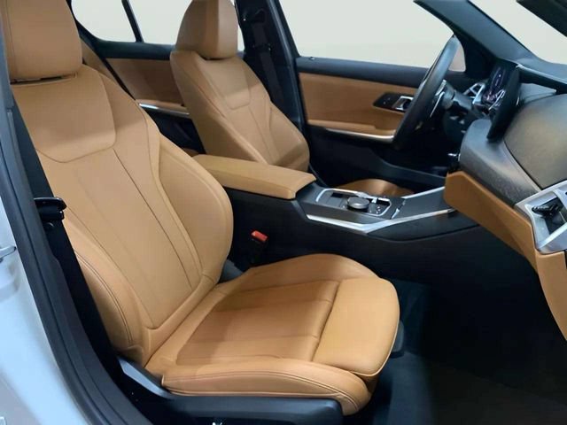 Used 2026 BMW 330i xDrive Sedan AWD/4WD image 81