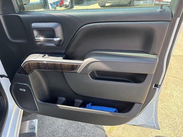 Used 2016 GMC Sierra 3500 Denali w/ Duramax Plus Package AWD/4WD image 41