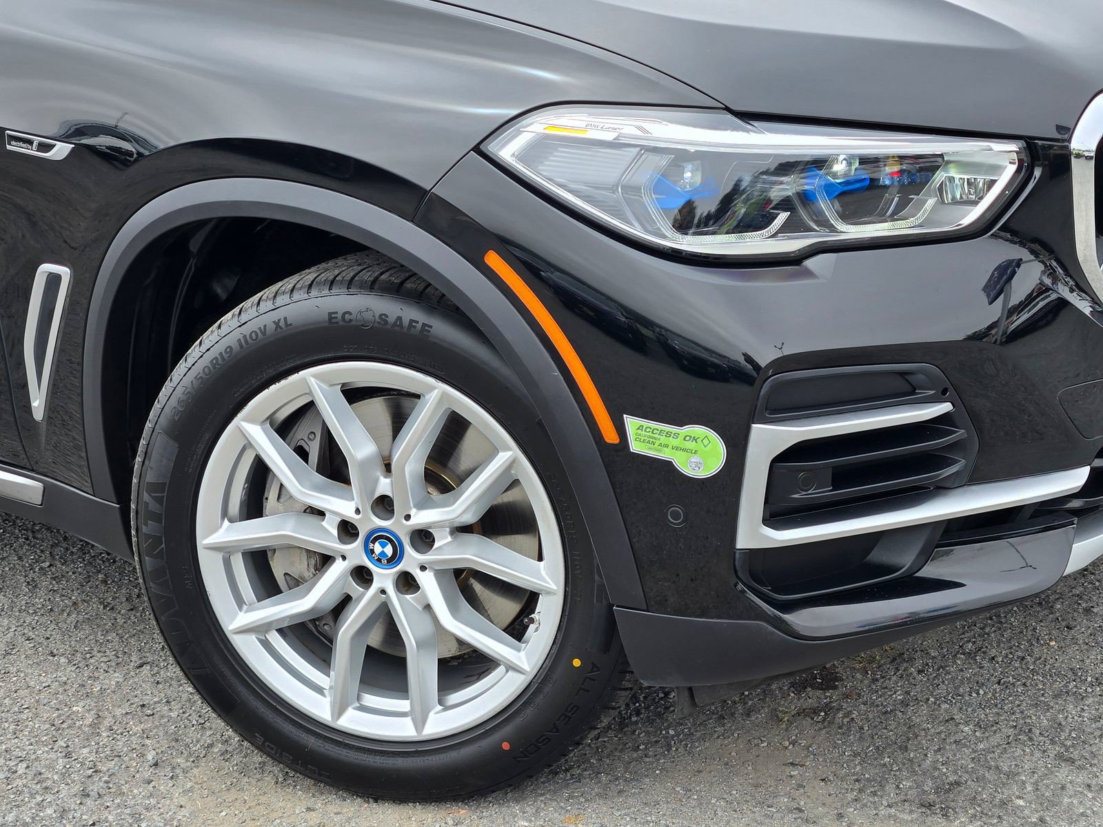 Used 2023 BMW X5 xDrive45e w/ Executive Package AWD/4WD image 9