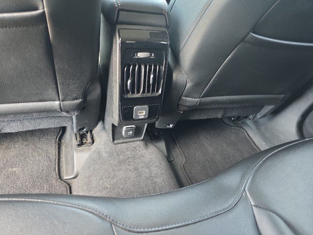 Used 2022 Jeep Compass Limited AWD/4WD image 36