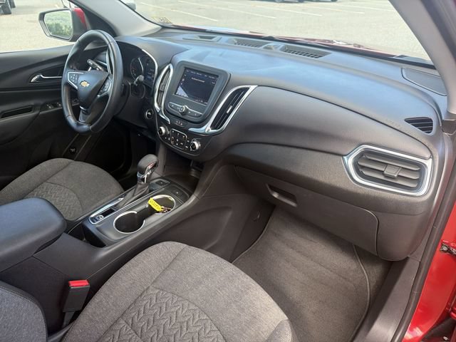 Used 2023 Chevrolet Equinox LT AWD/4WD image 30