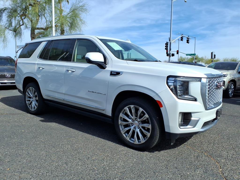 Certified 2023 GMC Yukon Denali image 3