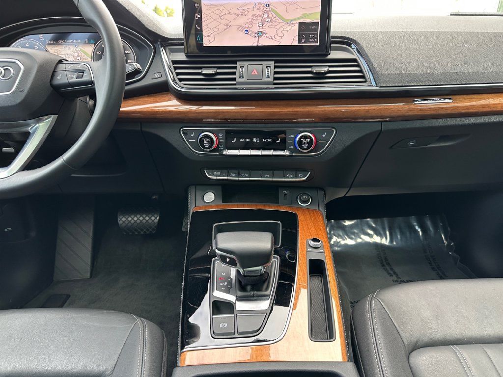 Certified 2023 Audi Q5 2.0T Premium Plus w/ Premium Plus Package AWD/4WD image 11