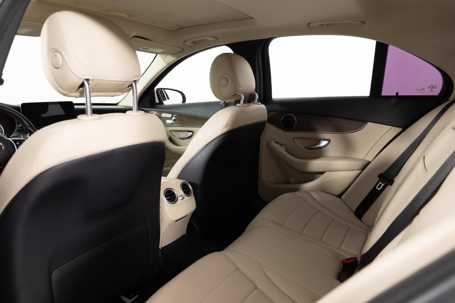Used 2019 Mercedes-Benz C 300 Sedan image 19