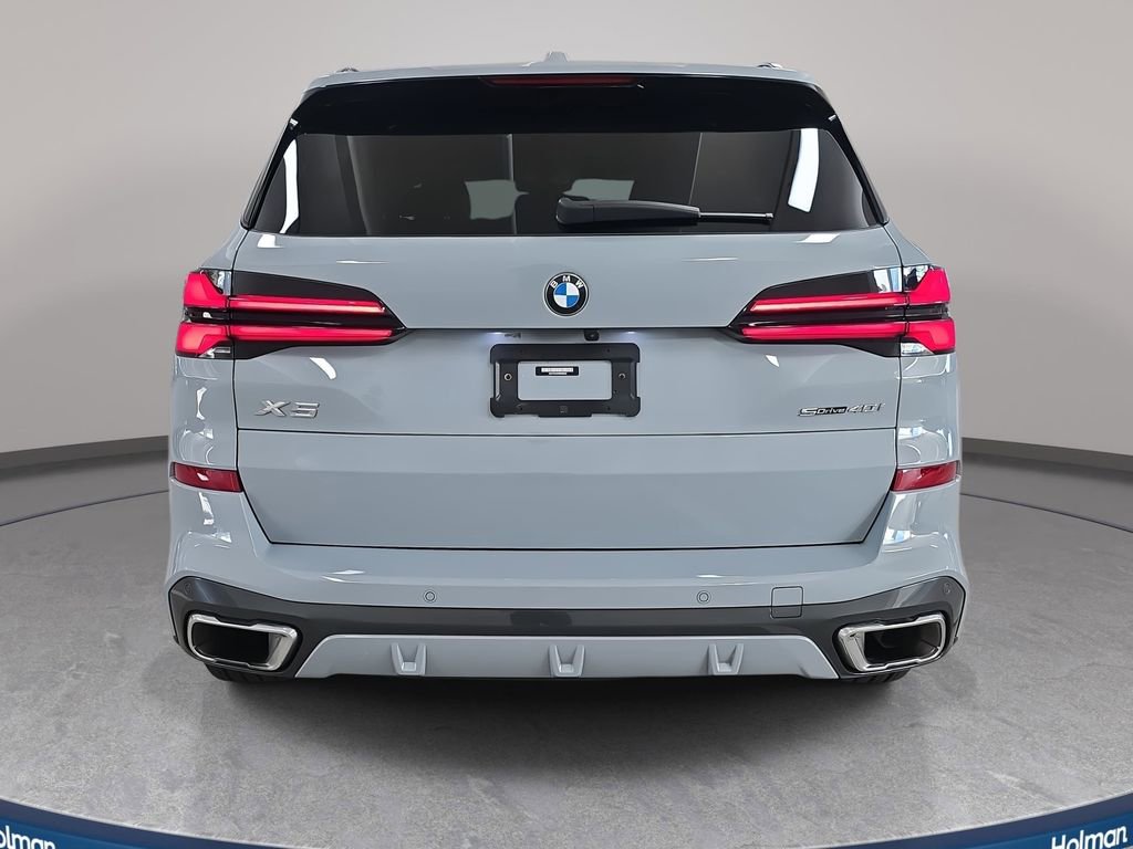 Used 2024 BMW X5 sDrive40i w/ M Sport Package image 8