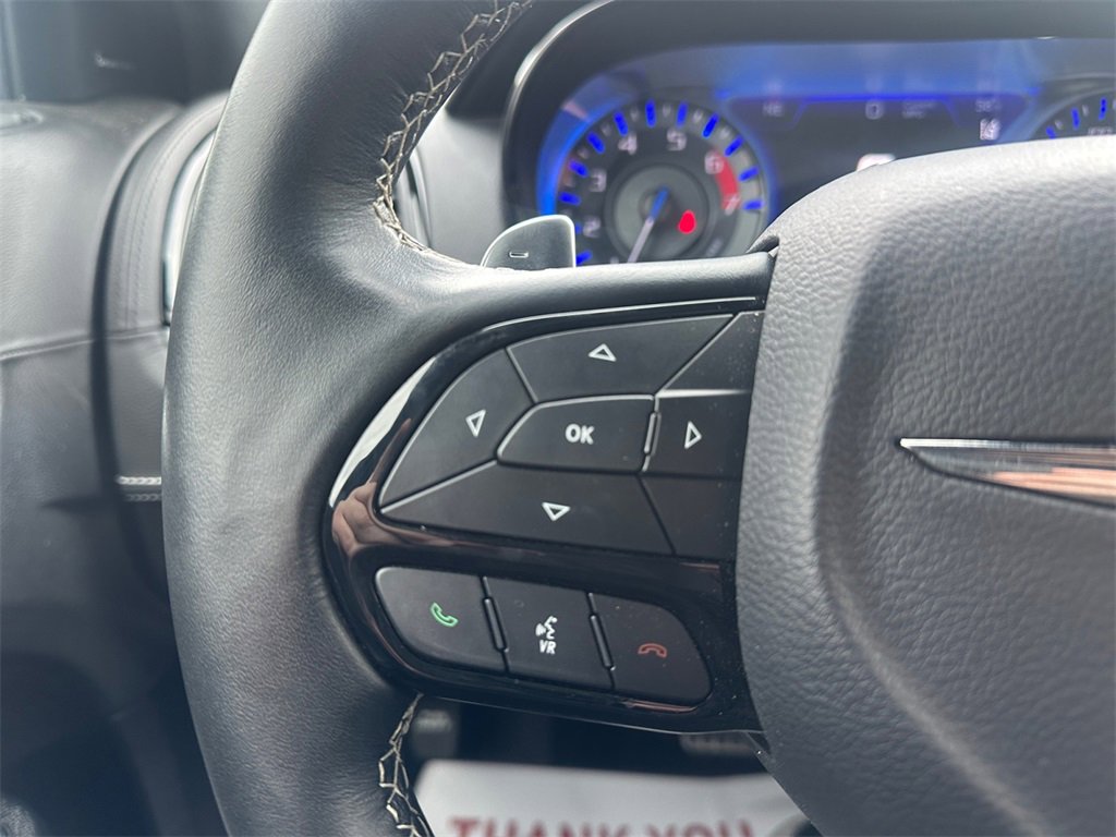 Certified 2023 Chrysler 300 C image 30