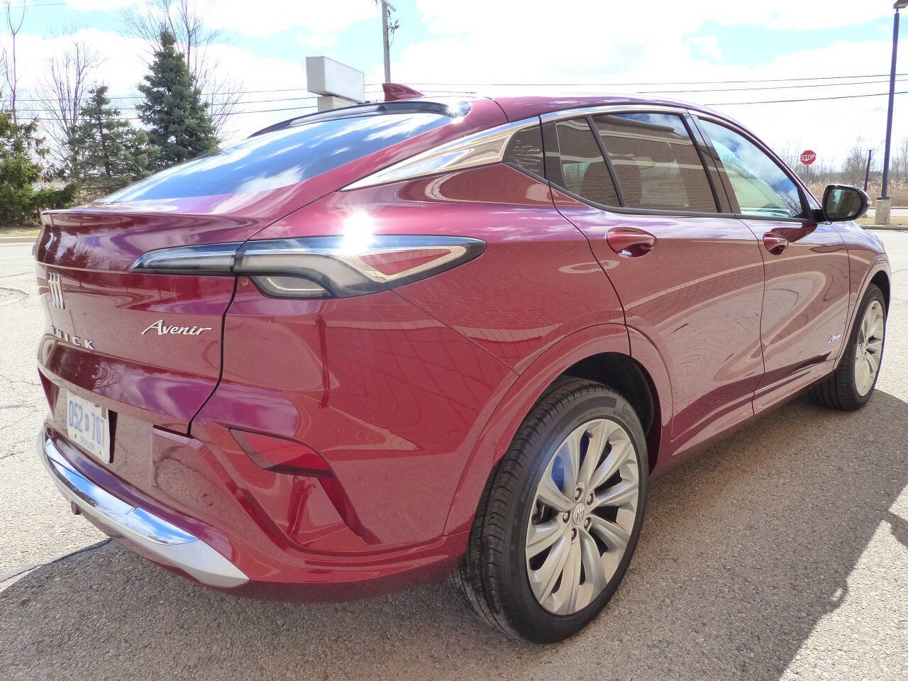 Used 2024 Buick Envista Avenir image 13