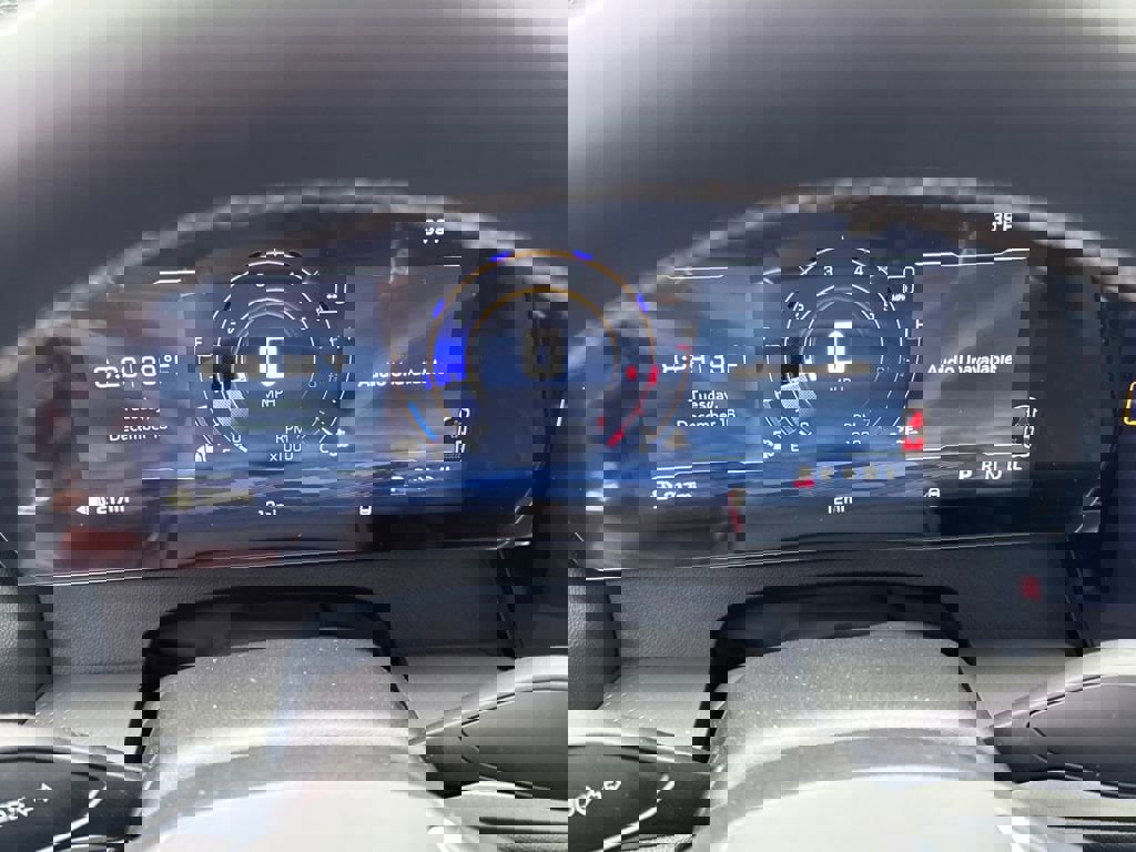 New 2026 Chevrolet Traverse LT w/ Sun and Wheel Package image 16