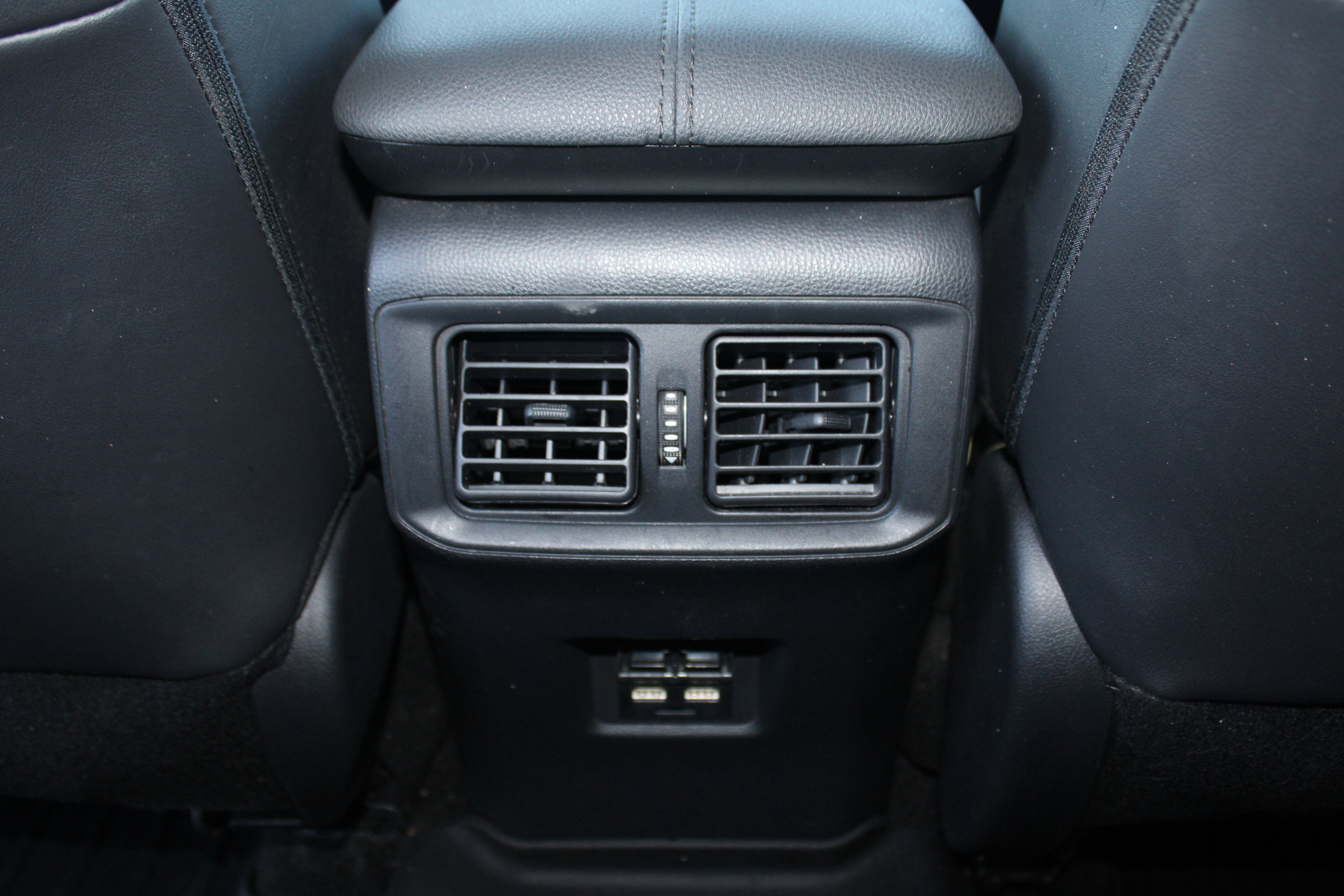 Used 2021 Toyota RAV4 XSE image 40