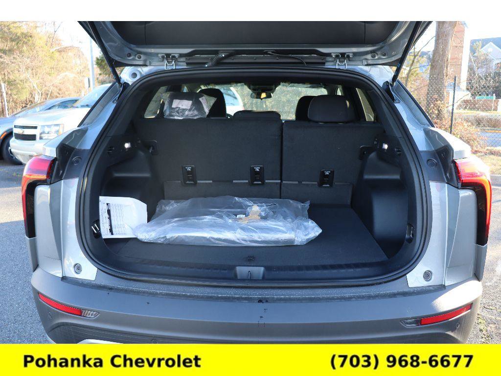 New 2026 Chevrolet Blazer EV LT image 25