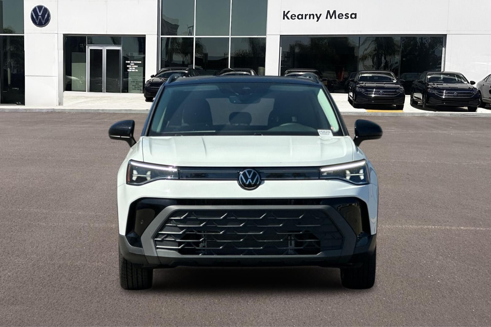 New 2026 Volkswagen Taos SE FWD image 9