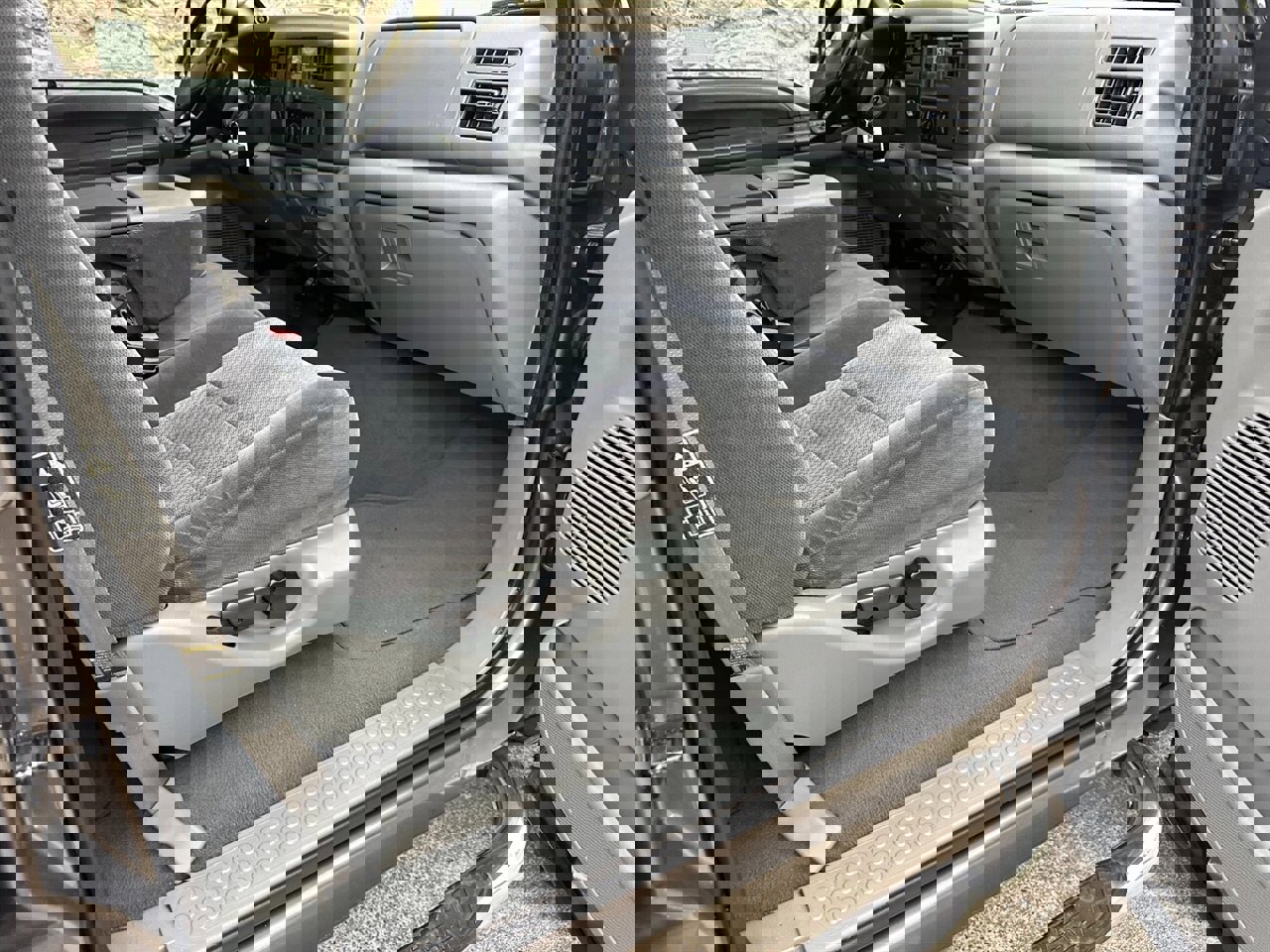 Used 2002 Ford F250 4x4 Crew Cab Super Duty image 24