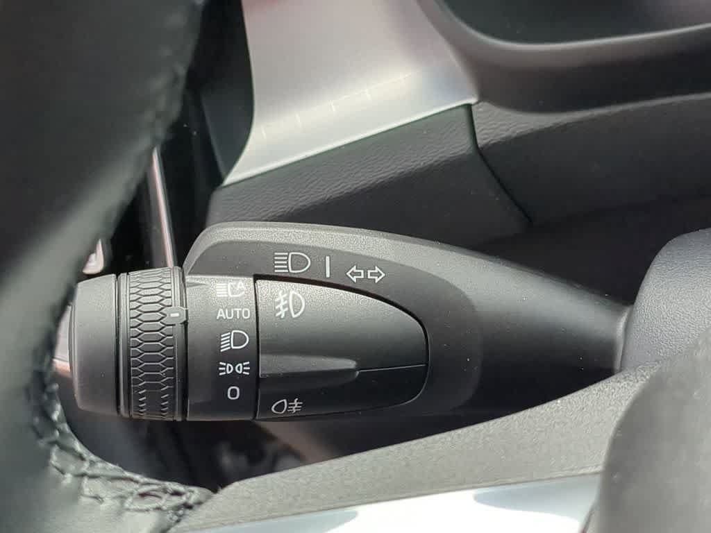 New 2026 Volvo XC40 B5 Ultra w/ Protection Package Premier AWD/4WD image 25