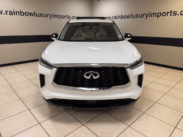 Used 2025 INFINITI QX60 Pure FWD image 2