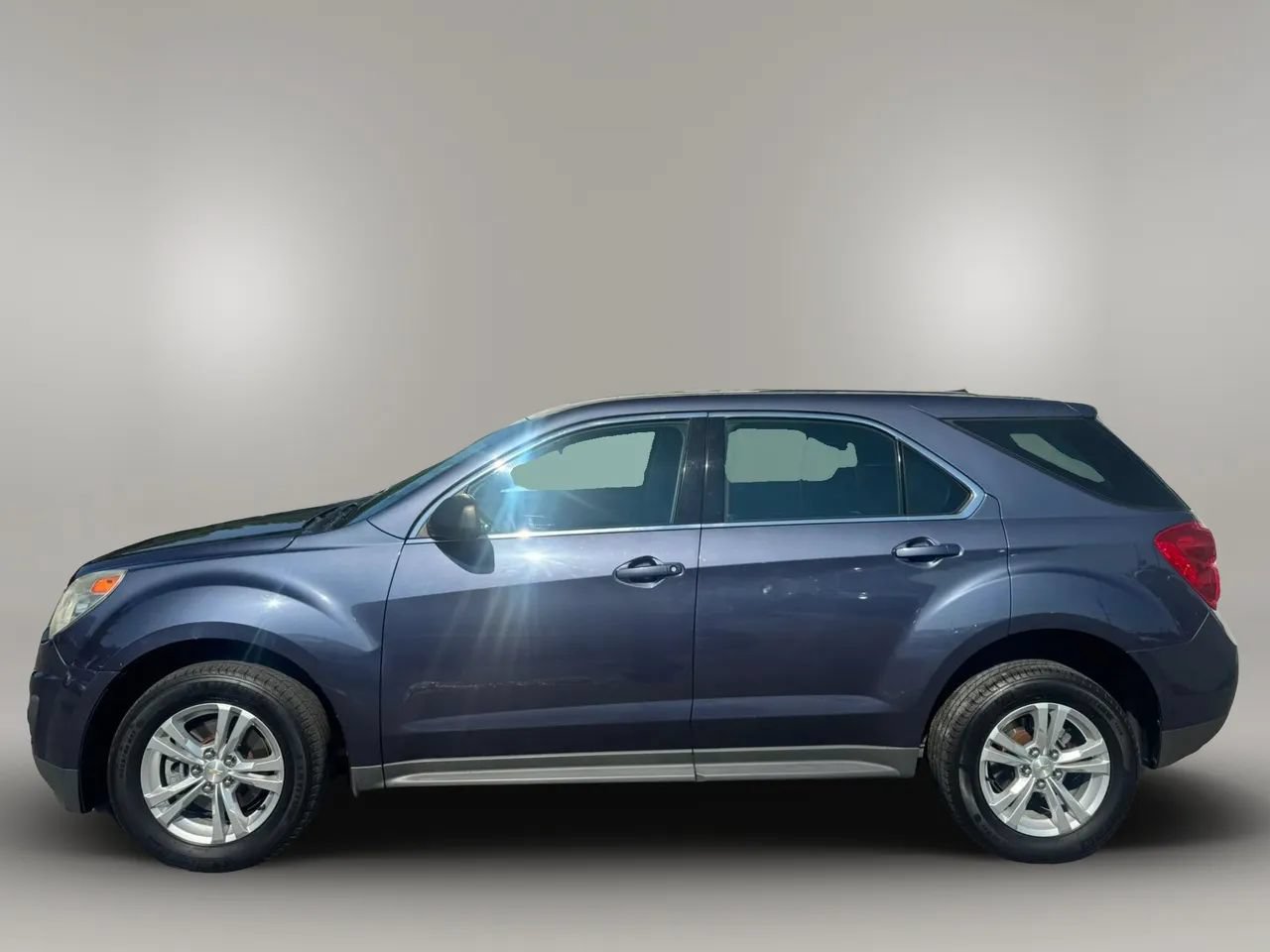 Used 2013 Chevrolet Equinox LS AWD/4WD image 5