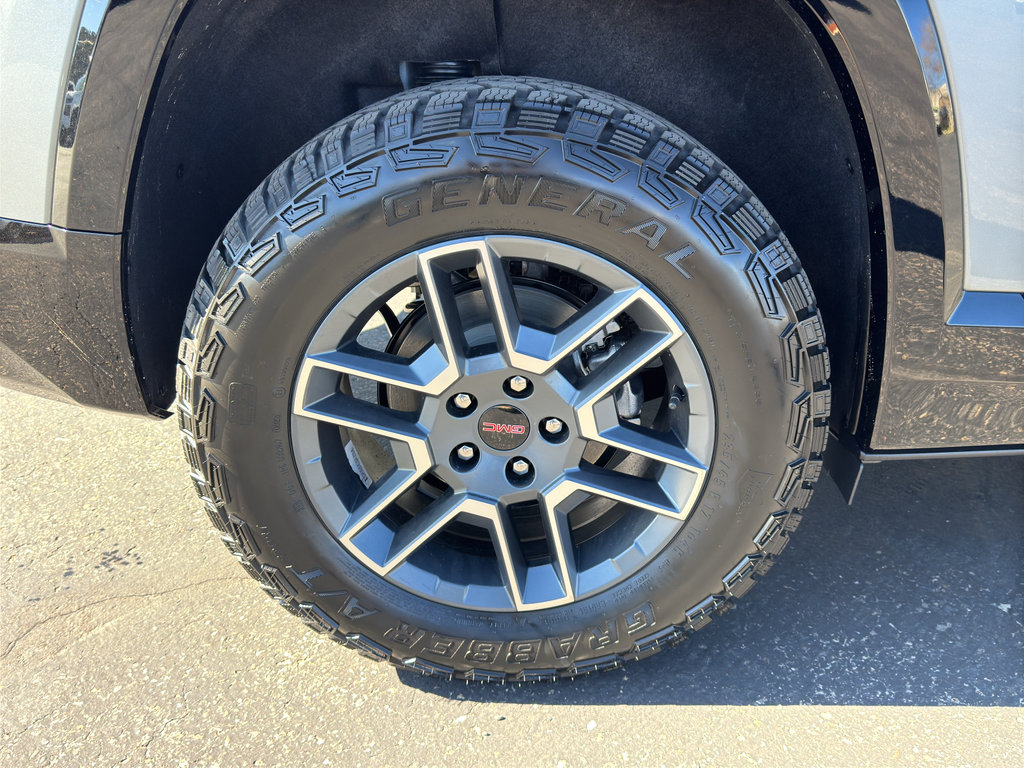 New 2026 GMC Terrain AT4 image 9