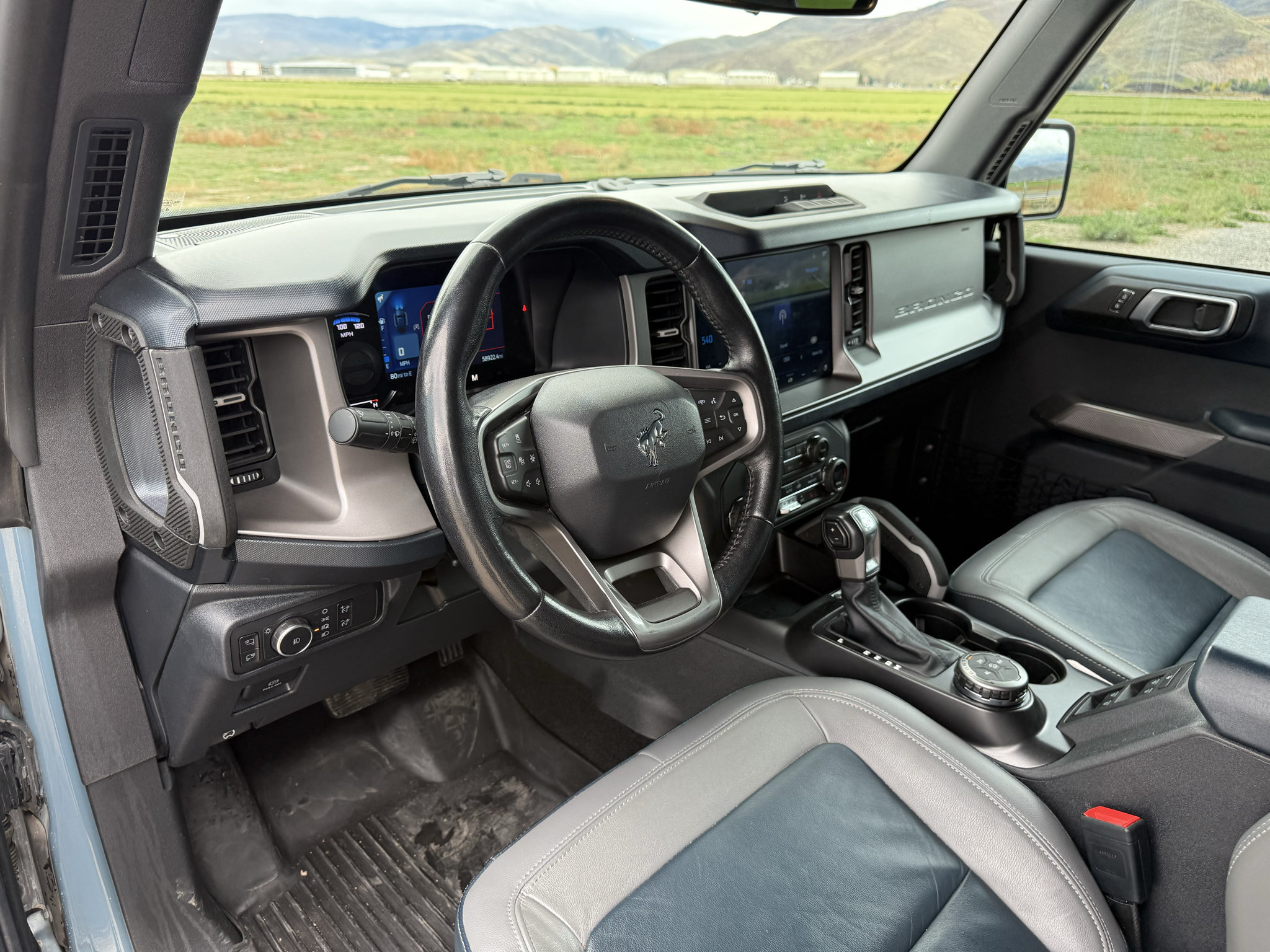 Used 2021 Ford Bronco Outer Banks AWD/4WD image 17