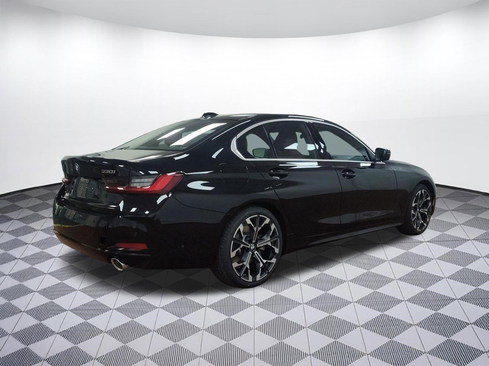 Used 2026 BMW 330i Sedan w/ Premium Package RWD image 8