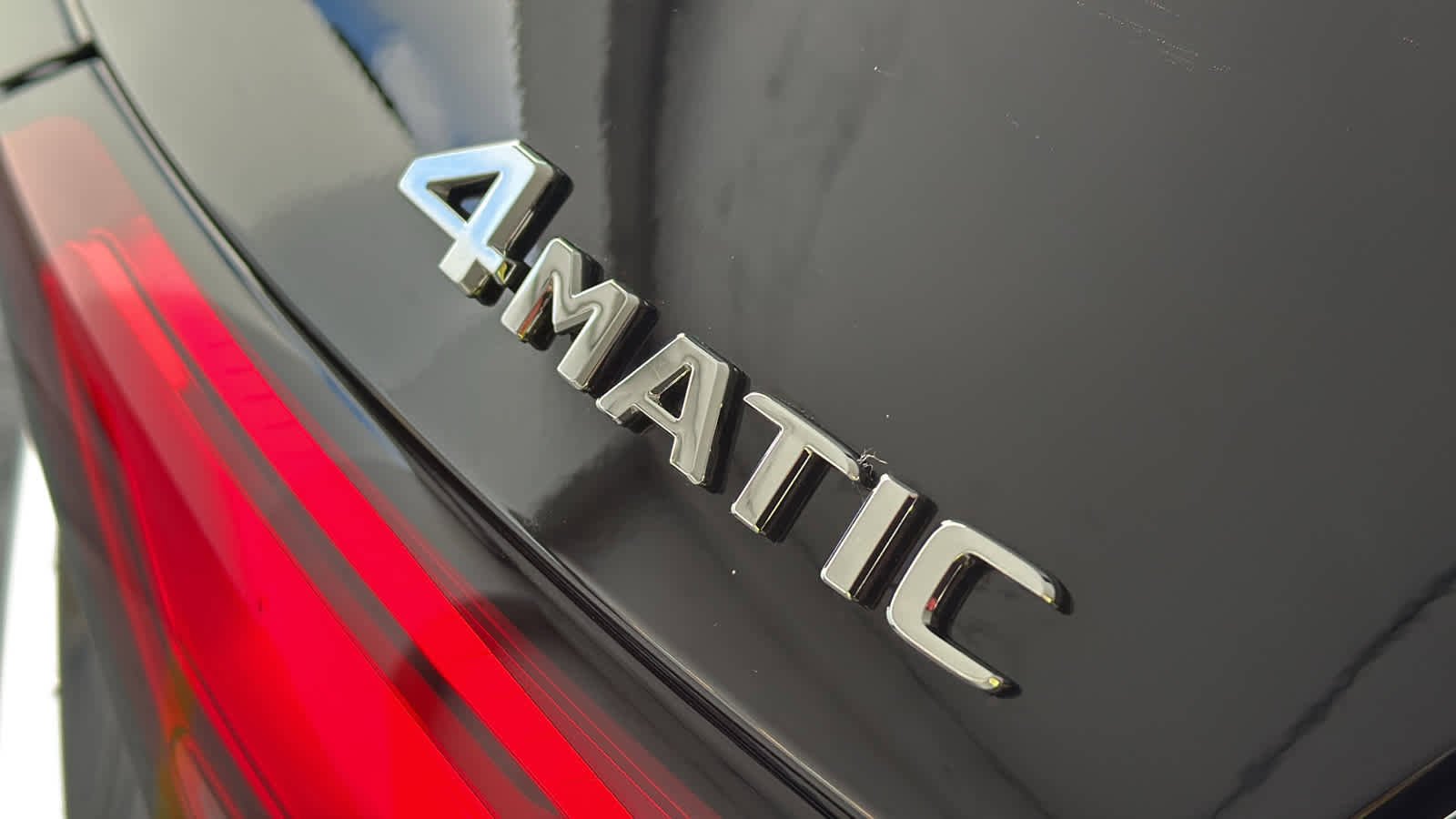 Certified 2026 Mercedes-Benz GLC 300 4MATIC image 11