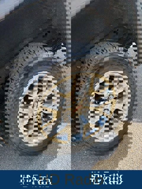 Used 2018 GMC Sierra 1500 SLT w/ SLT Premium Package image 13